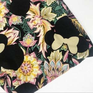 Lularoe Paisley Minnie Mouse Tall & Curvy Leggings